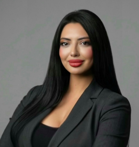 Influential Women Profiles Allyson Baez: Treatment Placement Specialist at Acadia Healthcare
